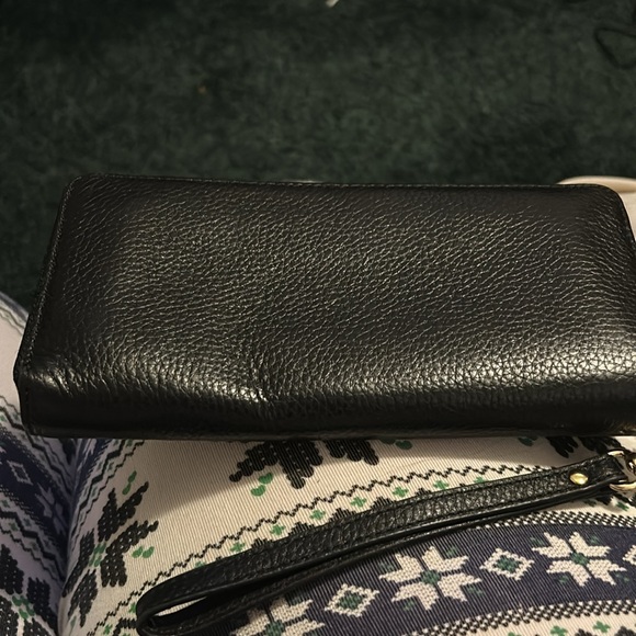 MICHAEL KORS JET SET TRAVEL LARGE BLK PEBBLED LEATHER WALLET WITH WRISTLET STRAP - Picture 5 of 11